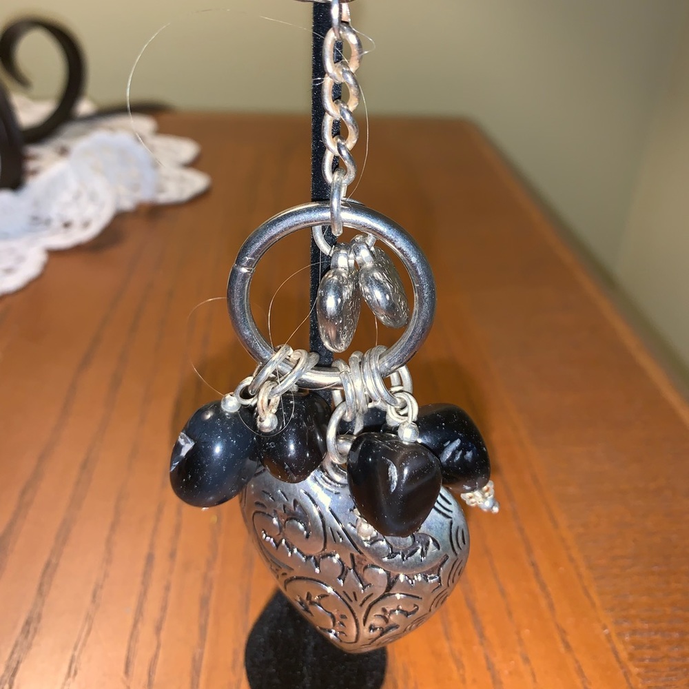 KeyChain very pretty Silver heart and black bead